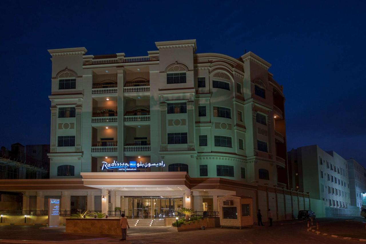 Radisson Blu Hotel, Dhahran Al Khobar Exterior foto