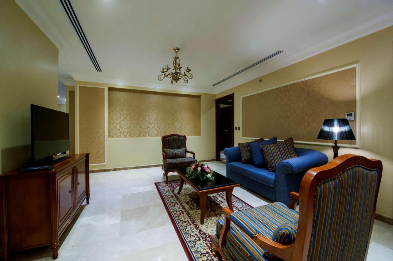 Radisson Blu Hotel, Dhahran Al Khobar Exterior foto